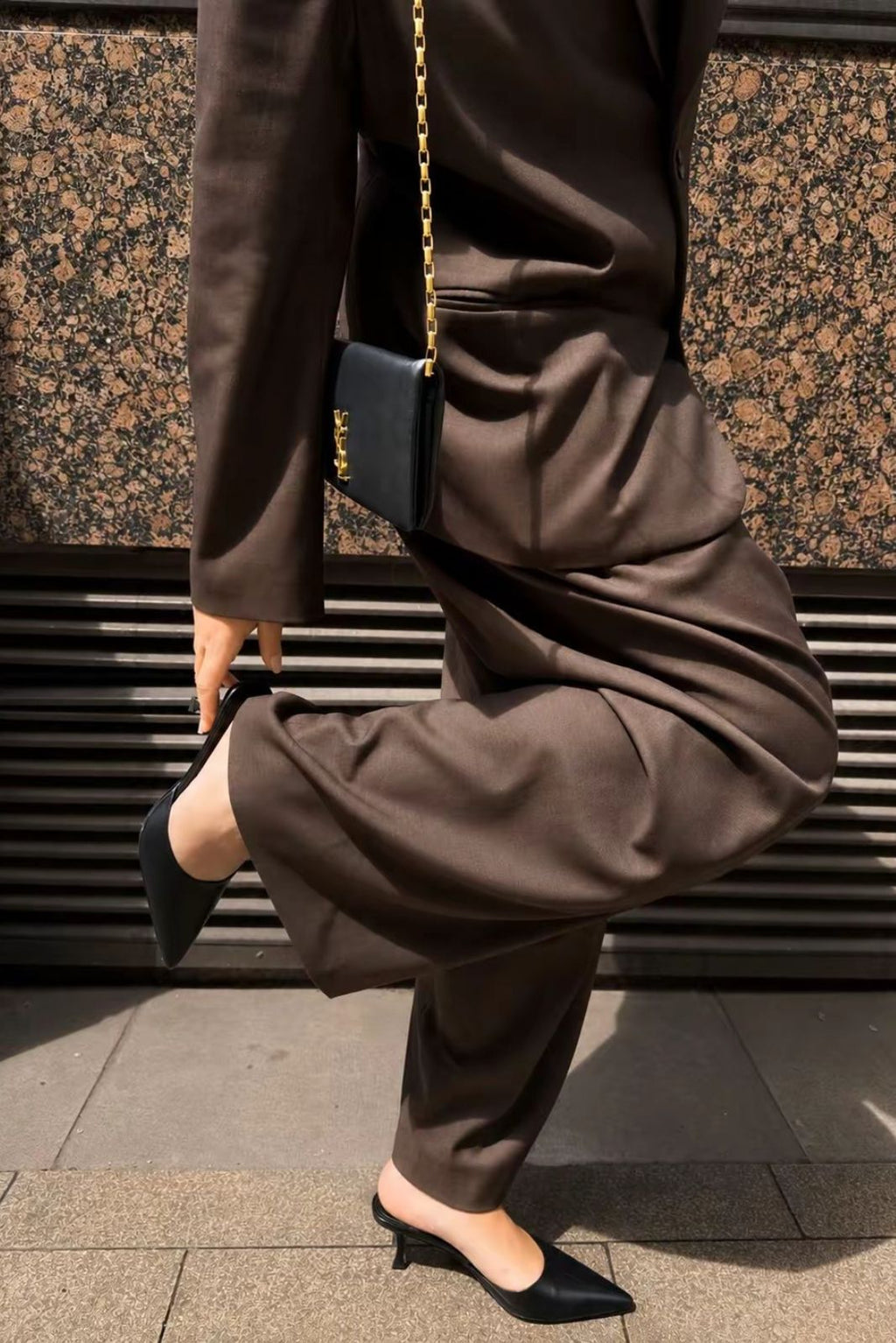 LOOM Tailored Barrel Leg Trousers
