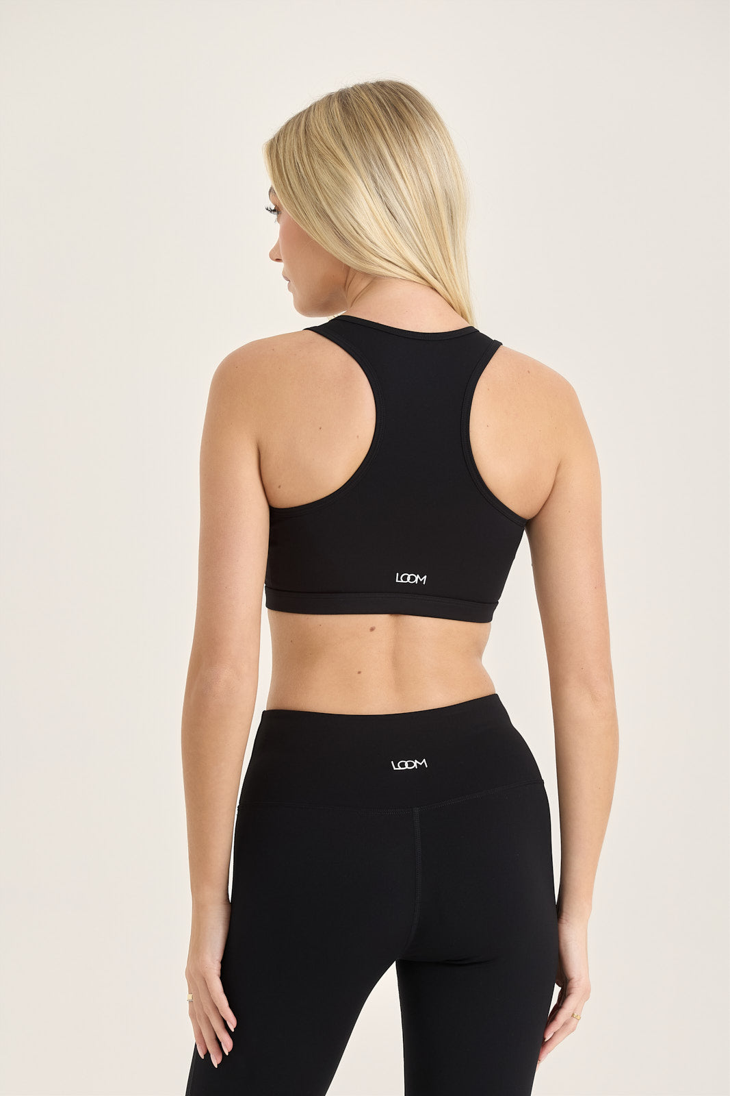 Day Flow Zip Up Sports Bra
