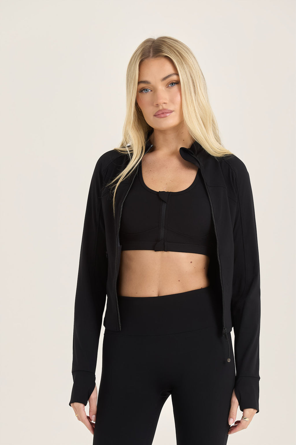 Day Flow Zip Up Sports Bra