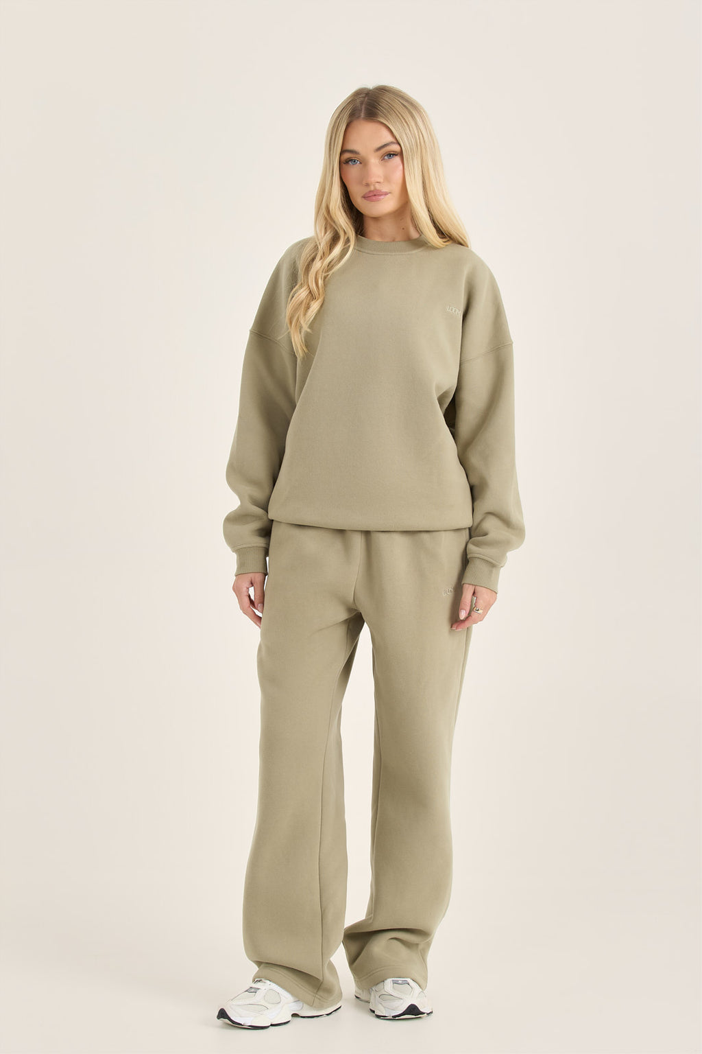 LOOM Oversized Sweatshirt