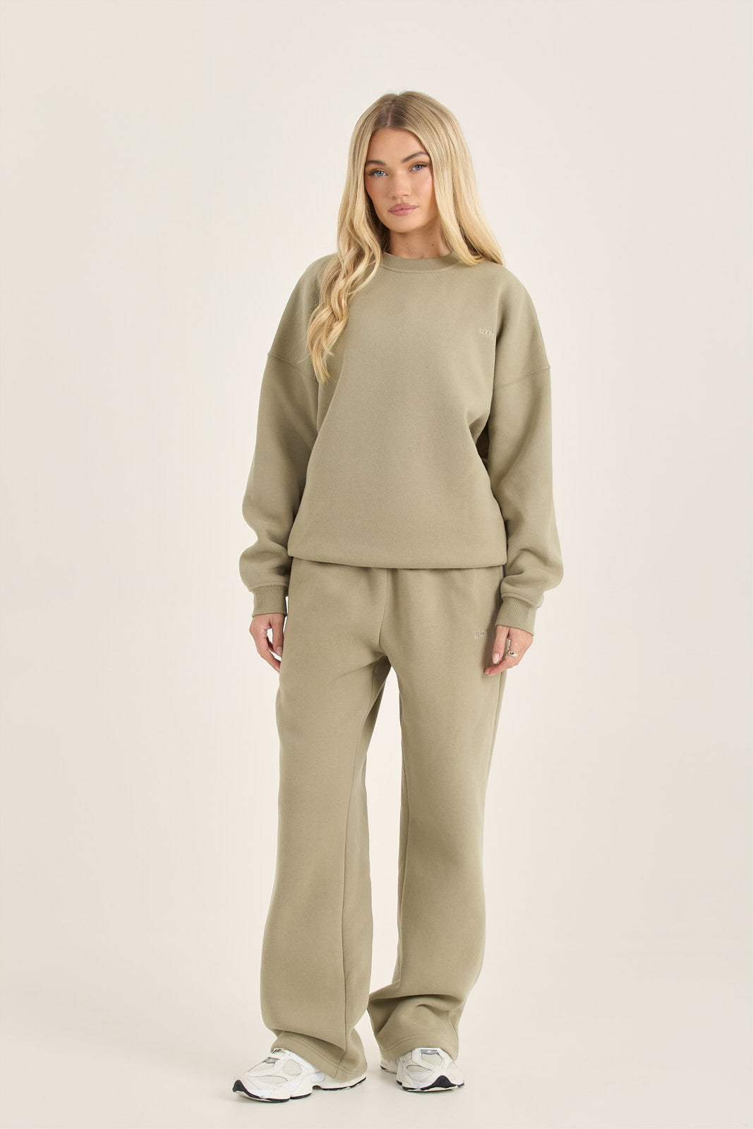 LOOM Oversized Sweatshirt