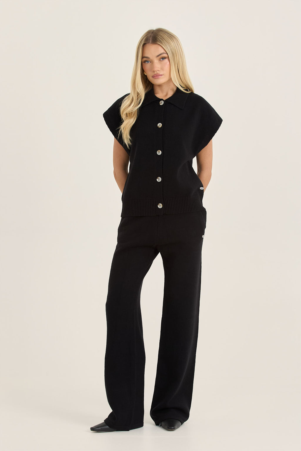 LOOM Soft Knit Sleeveless Collared Cardigan