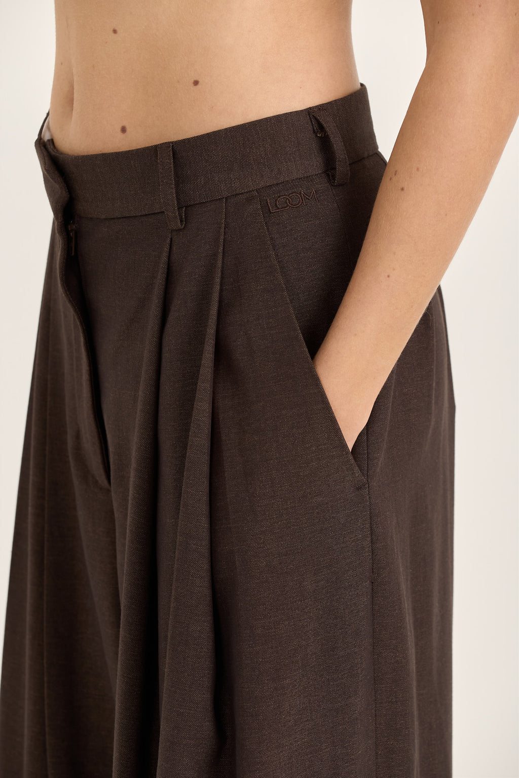 LOOM Tailored Barrel Leg Trousers